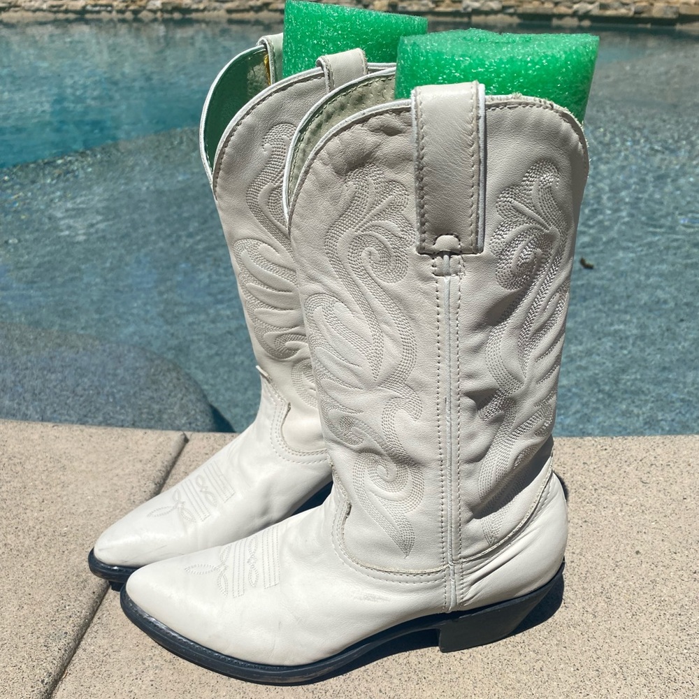 Durango White leather cowboy boots “shyanne”